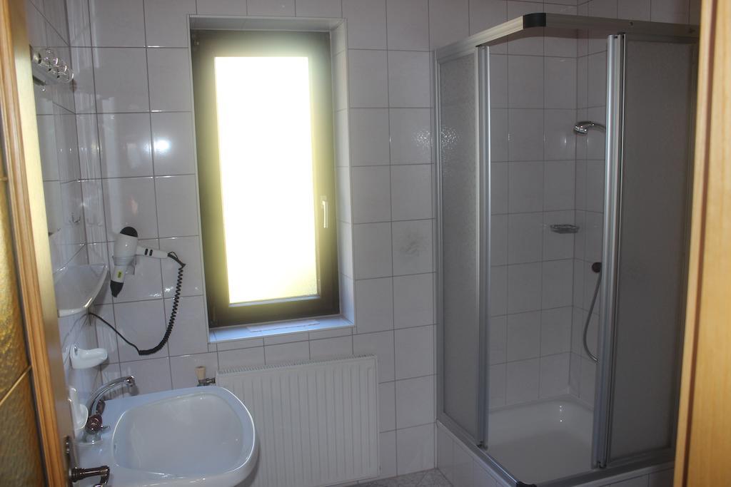 Haus Bergblick Daire Bad Kleinkirchheim Oda fotoğraf